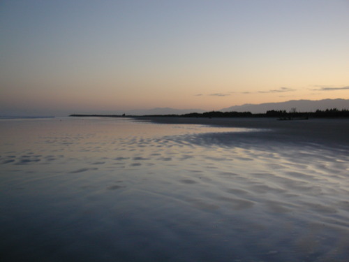 [sunrise-+Carvers+Beach.jpg]