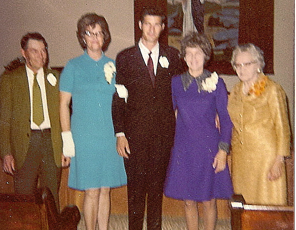 [Mom+and+Jim,.+wedding+party.jpg]
