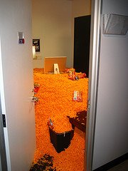 [cheetos-08.jpg]