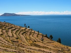 [lago+titicaca,+Peru+bolivia.jpg]
