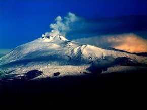 [Mount+Etna,+Volcano+Italy.jpg]