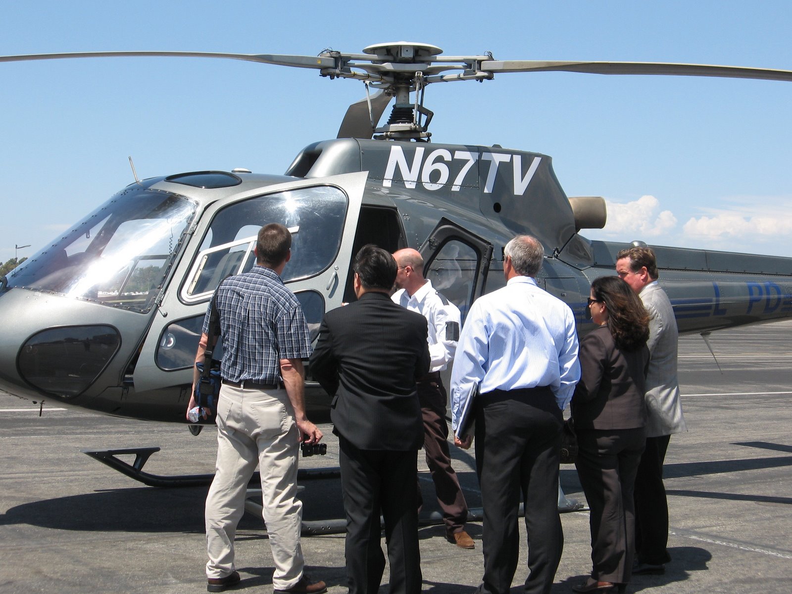 [Helicoptor+Tour+with+Tran+Calvert+Cunningham+and+TCA+tour+guides.jpg]