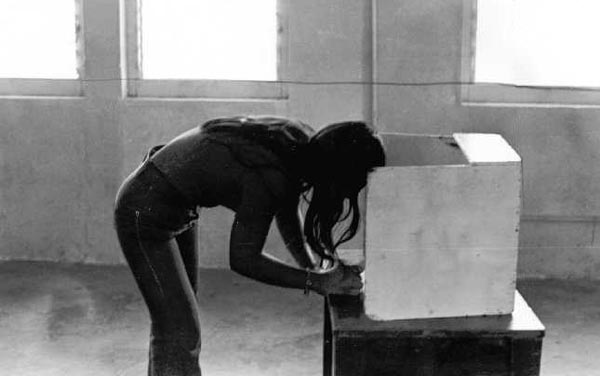 [Voting-on-Saipan-1974-photo-TTPI-archives.jpg]
