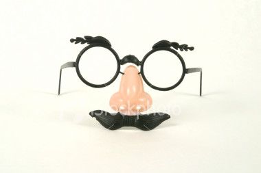 [ist2_178163_groucho_marx_glasses_front.jpg]