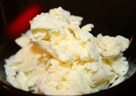 [mango-coconut-yo-cream_in-bowl.jpg]