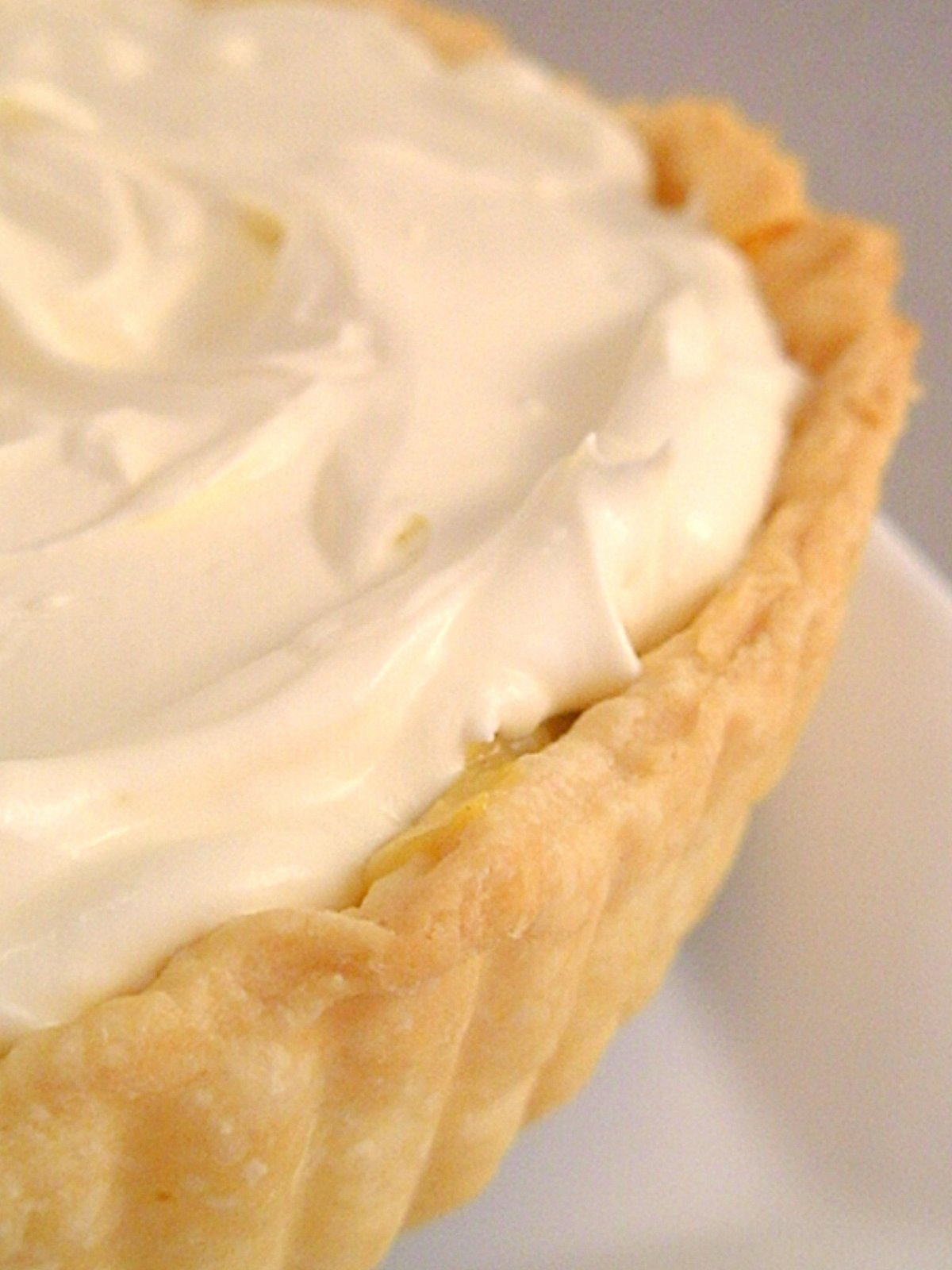 [banana+cream+pie+018-1.JPG]