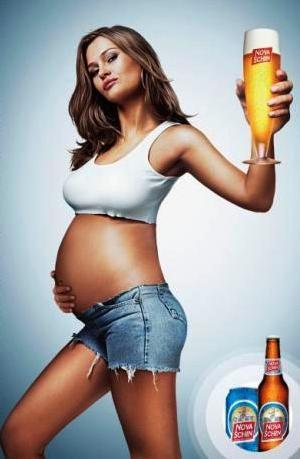 [pregnant_beer_chick_wow.jpg]
