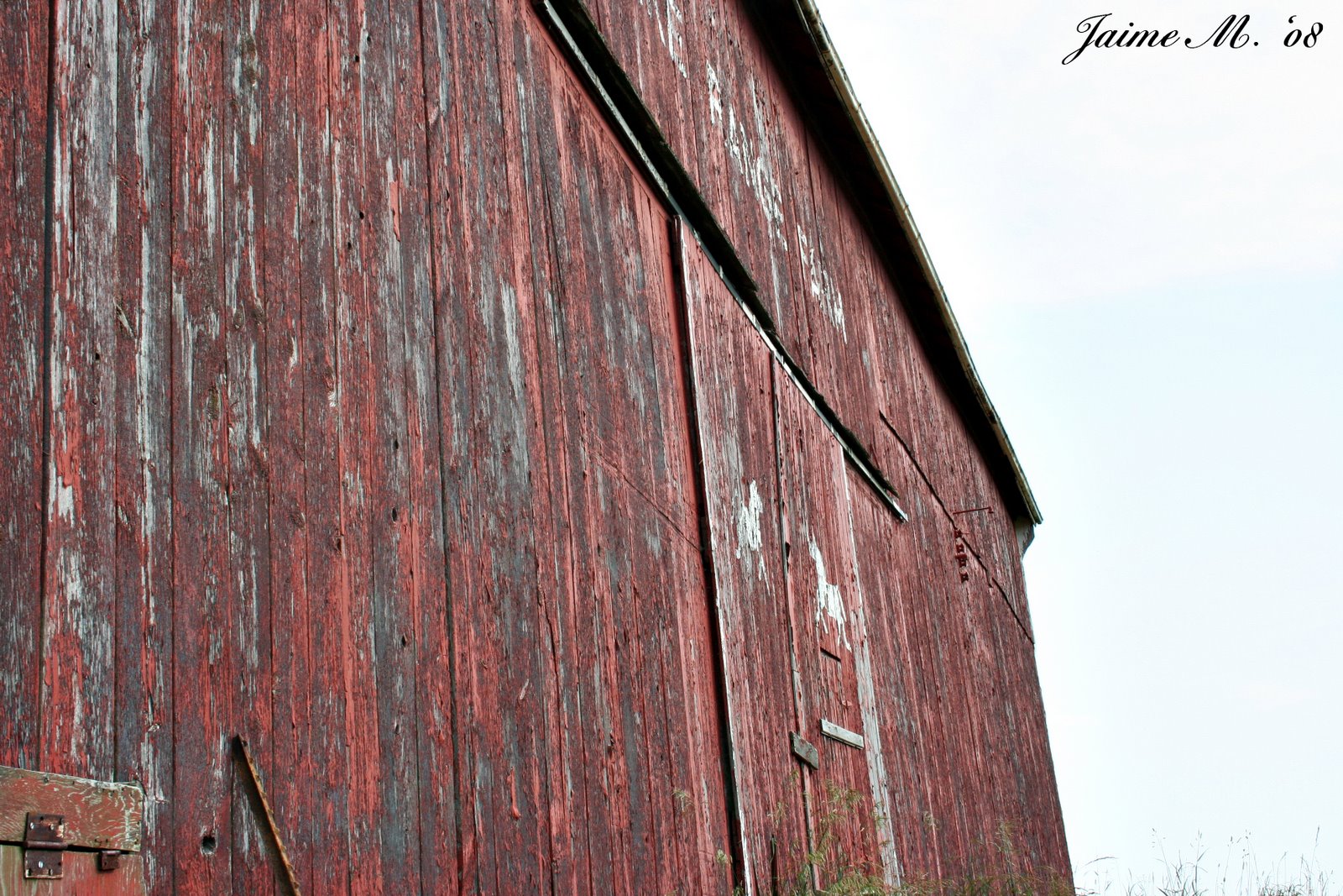 [red+barn+with+sig.jpg]