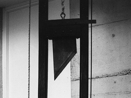 [guillotina.jpg]