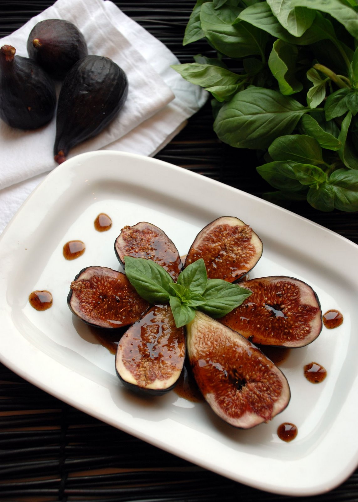 [figs+balsamic.jpg]