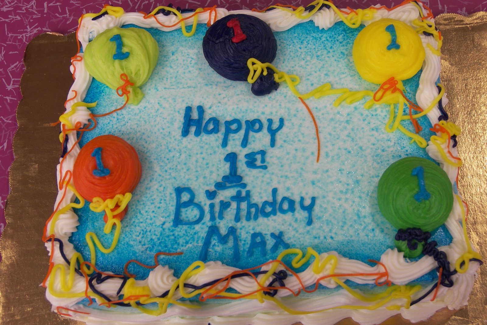 [Max+1st+Birthday+Party+023.JPG]