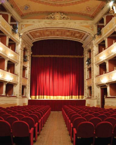 [orig_sala_big_palcoscenico_teatro_poliziano_montepulciano.jpg]