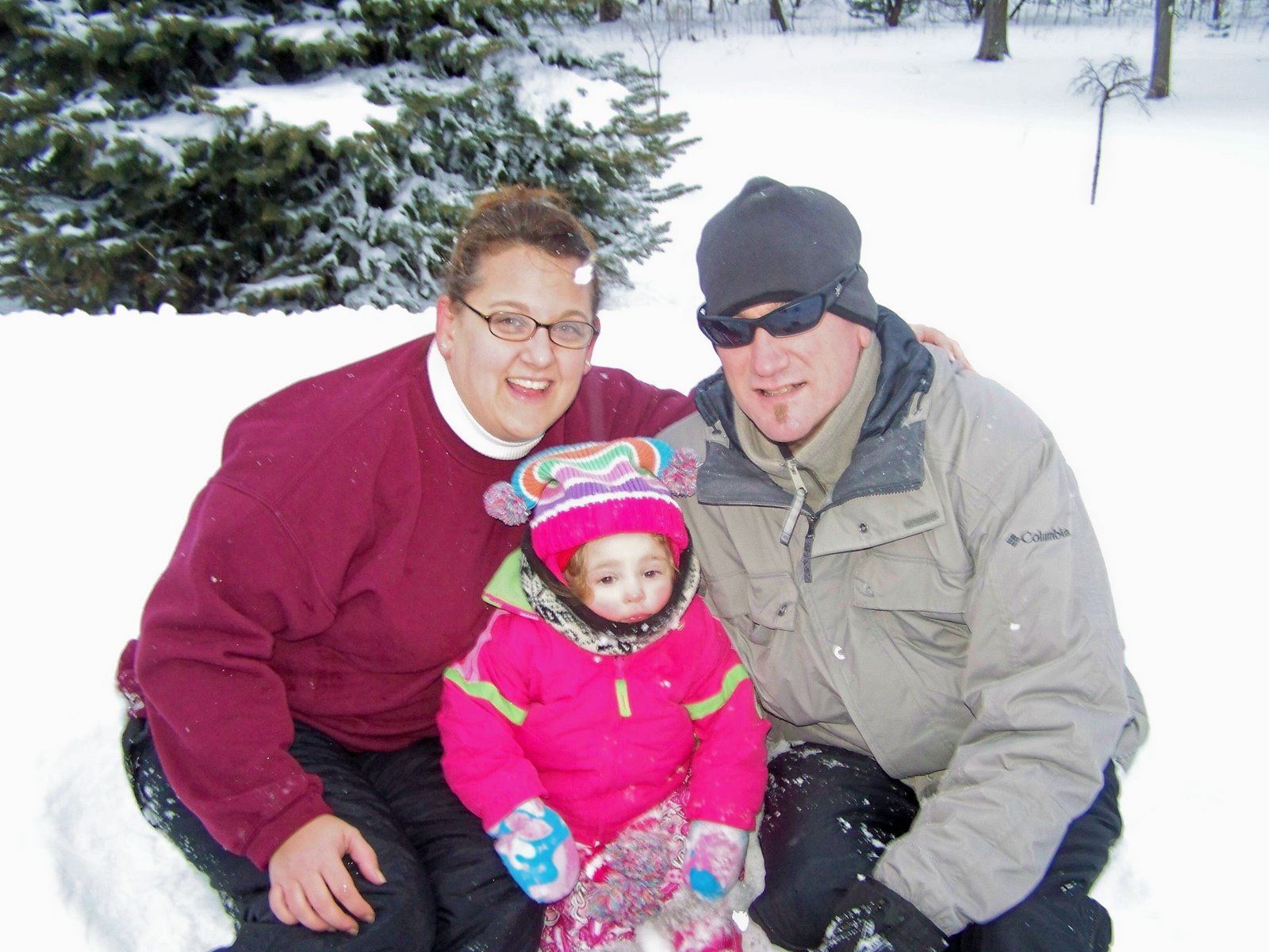 [Family+in+snow.jpg]