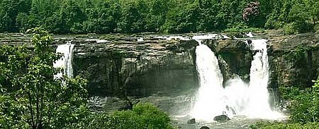 [athirappilly-falls.jpg]