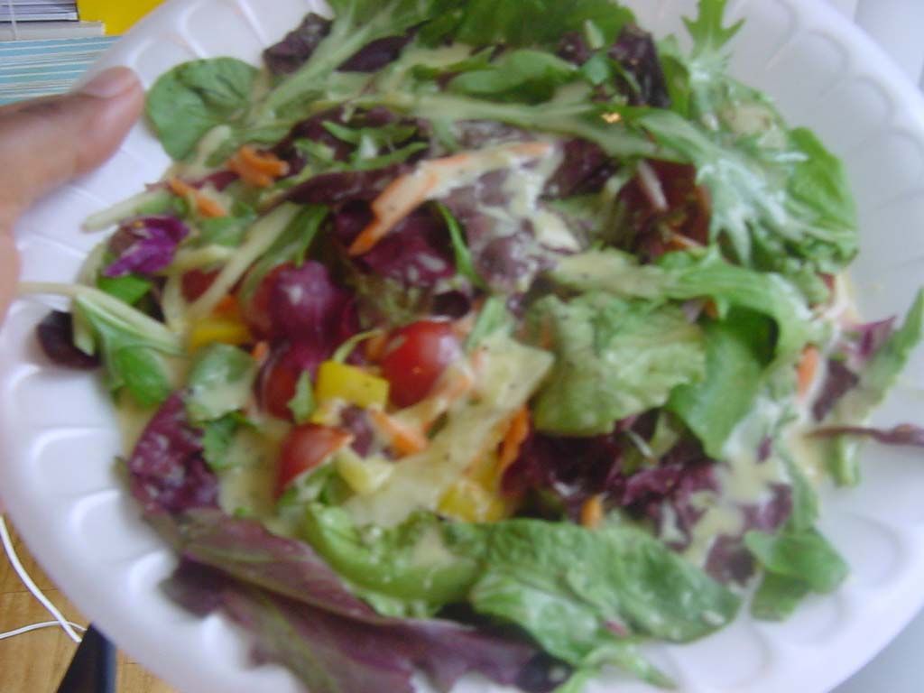 [natrell+salad.JPG]