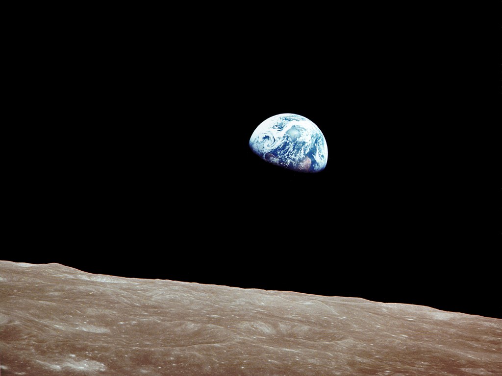 [Amanece+la+Tierra+desde+la+Luna.+Foto+tomada+por+Anders+desde+Apollo+8.jpg]
