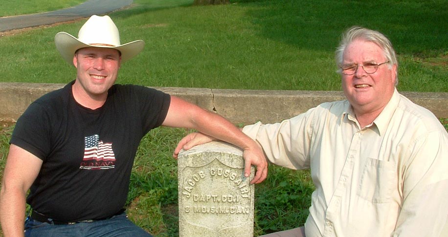 [2005+Brent+and+Dad+at+Cossairt+Grave+cropped.JPG]