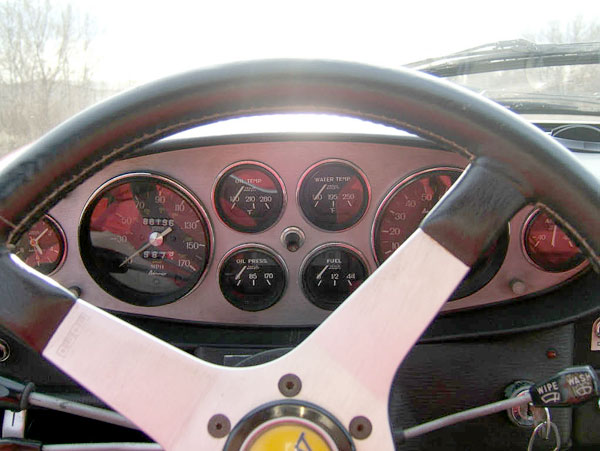 [use_1_1972+Ferrari+246+Dino_dashboard.jpg]