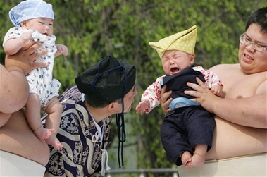 [sumo-baby-contest.jpg]