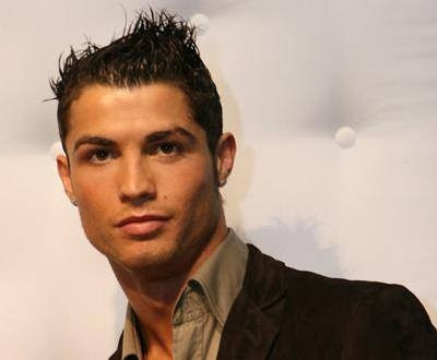Cristiano Ronaldo espera vencer en premio FIFA Campa%C3%B1a+publicitaria+6