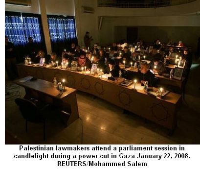 [Hamas+candelight+-+Reuters+Propaganda+01-22-08.jpg]
