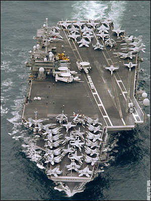 [USS+Kitty+Hawk.jpg]