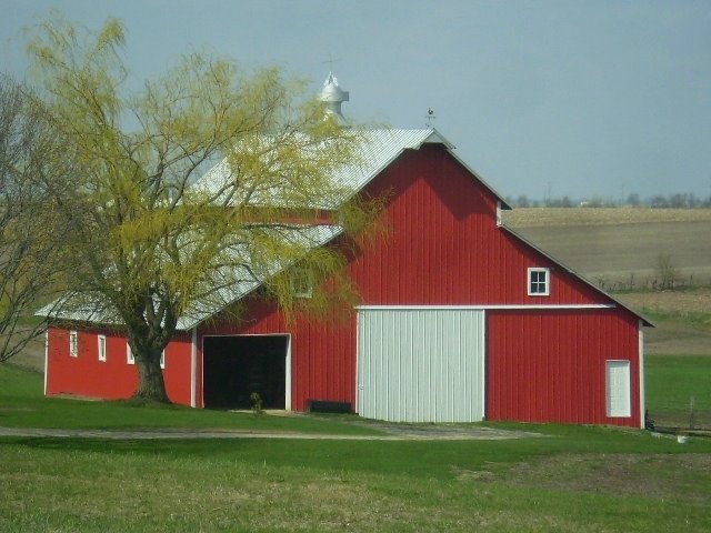 [red+barn+(own).jpg]