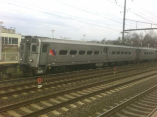[NJT+Train.jpg]