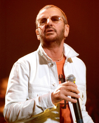 [Ringo Starr-2.jpg]