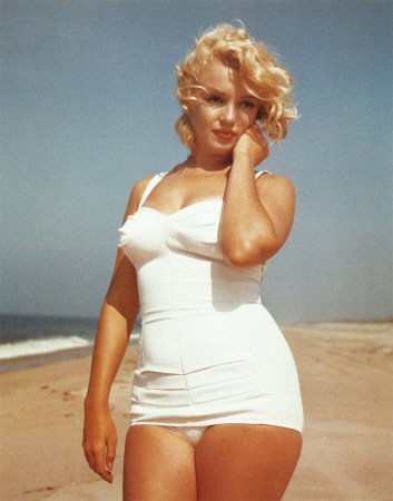 [Marilyn-Monroe-Poster-Card-C10204228.jpg]