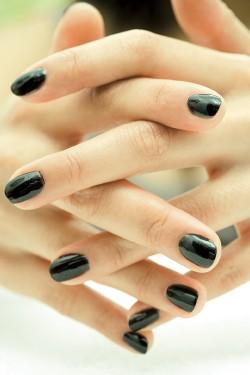 [black+nail+polish.jpg]