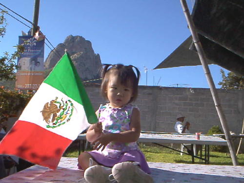 [LiAnne+Mexican+flag.jpg]