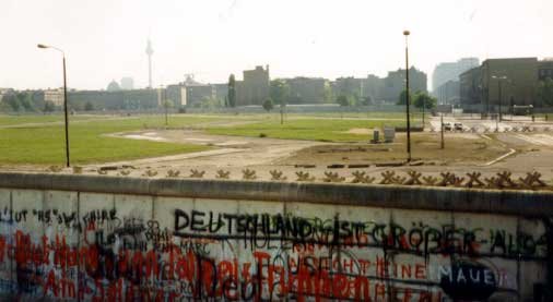 [Berliner+Mauer.bmp]