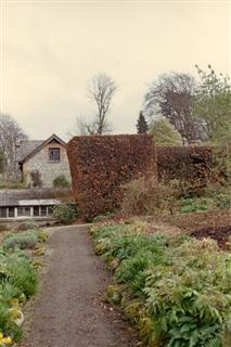 [The+Kitchen+Garden+with+Beech+Hedge+(WinCE).jpg]