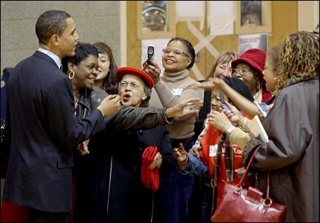 [Obama+and+women.jpg]