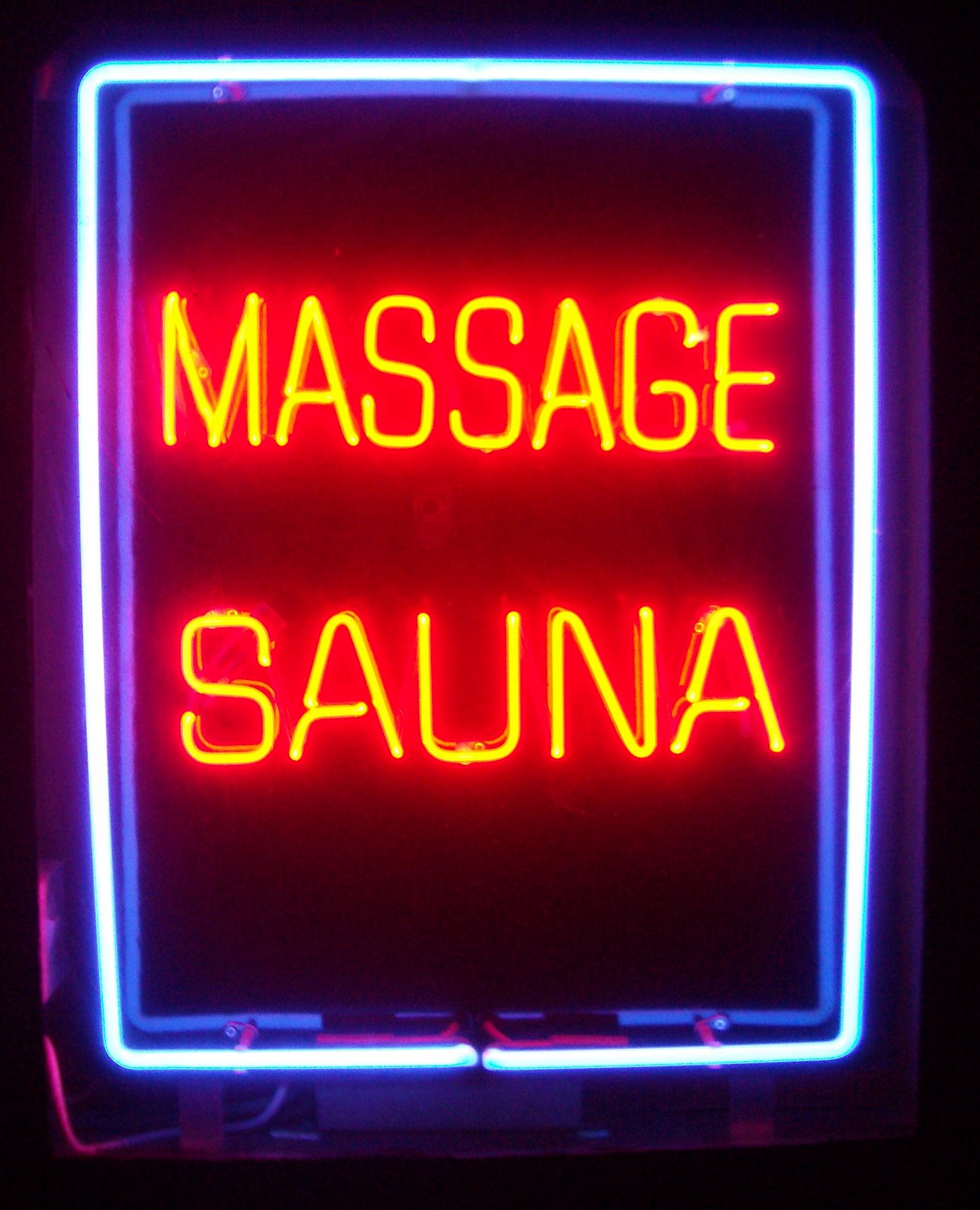 [Neon_Massage_Sauna.jpg]
