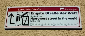[narrowest+-street.jpg]