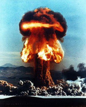 [NuclearExplosion3.jpg]