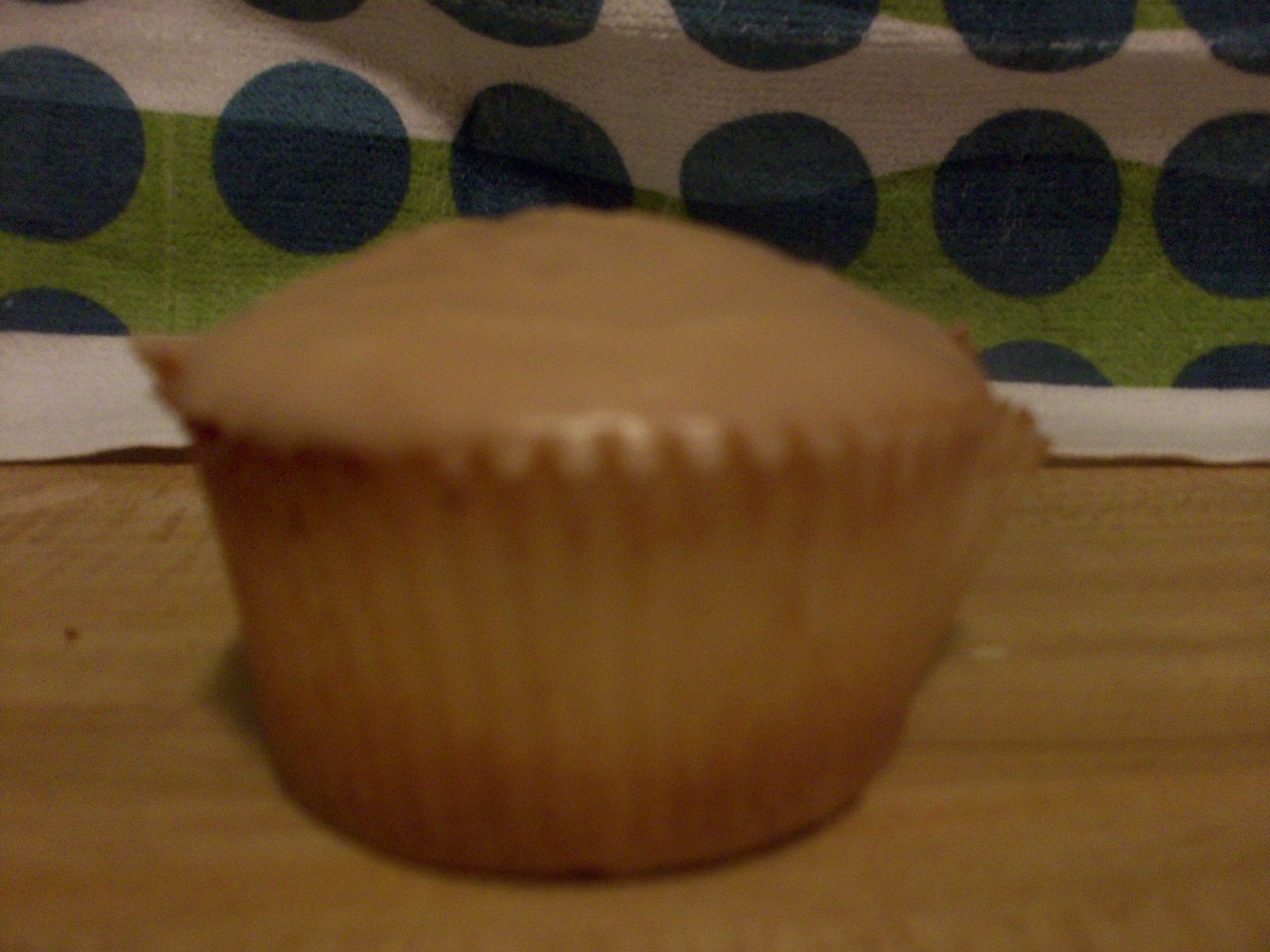 [Butterscotch+cupcakes+016.JPG]