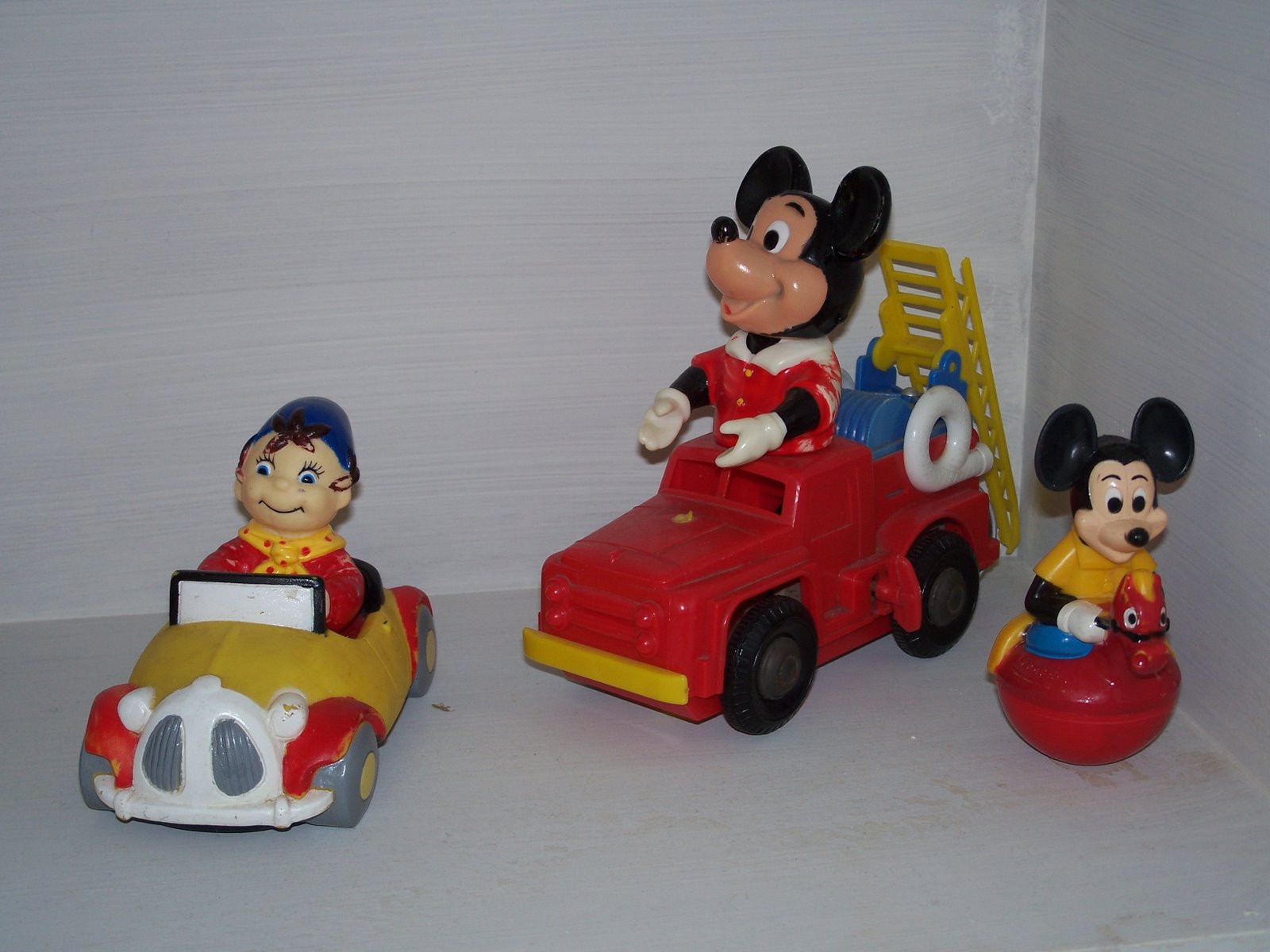 [bentleigh+-+mickey+mouses+and+noddy.jpg]