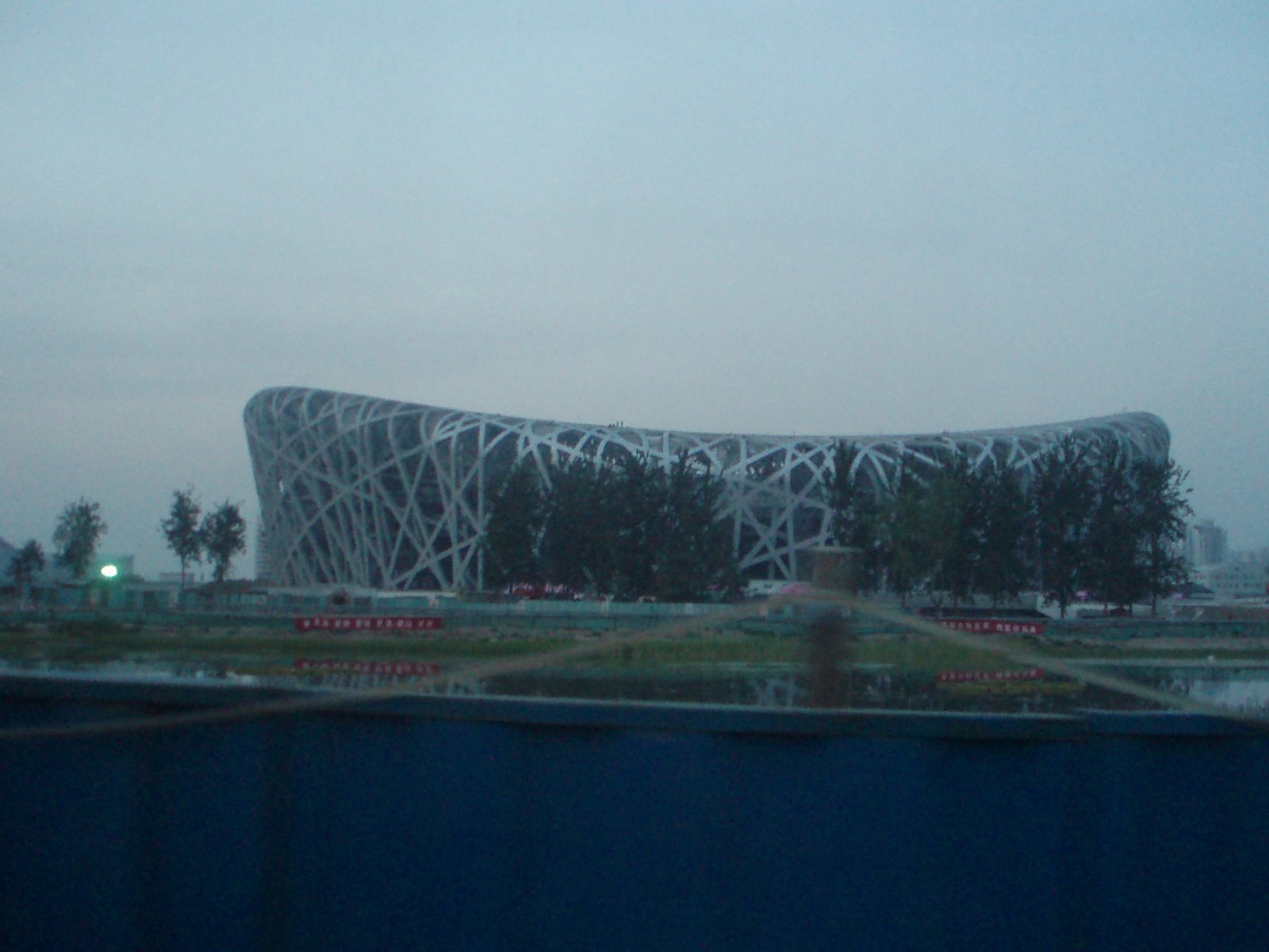 [olympic+stadium.JPG]