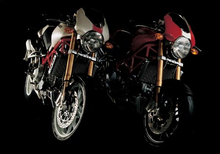 [2006-Ducati-Monster-S4RSTestastrettad-small.jpg]