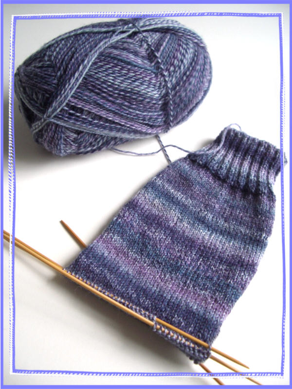 [2007-02-06+fabric+quilt+socks+011.jpg]