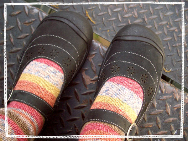 [2007-05-11+socks+007.jpg]