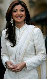 Shilpa Shetty raises 63,000 pounds for Silver Star Appeal