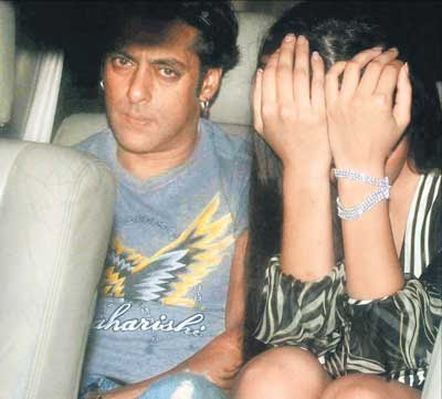 Future of Salman-Katrina Relationship- The Picture says it all