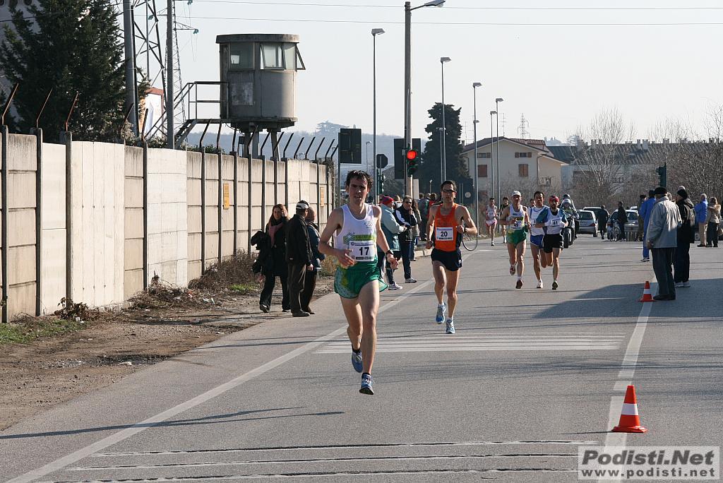 [10_02_2008_Verona_Maratonina_+02.jpg]
