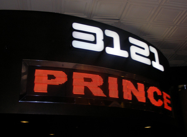 [Prince02.jpg]