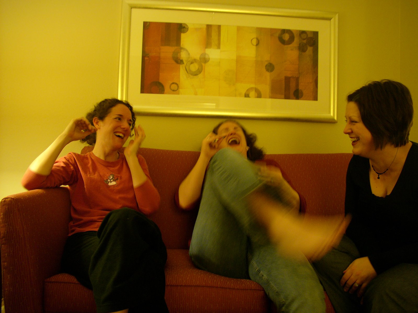 [girls+laughing.JPG]