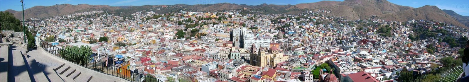[Guanajuato_Panorama2.jpg]